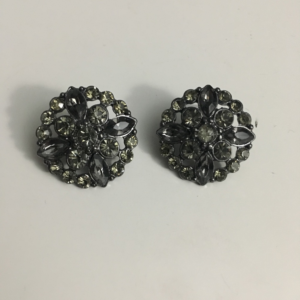 Francesca’s Black Earrings